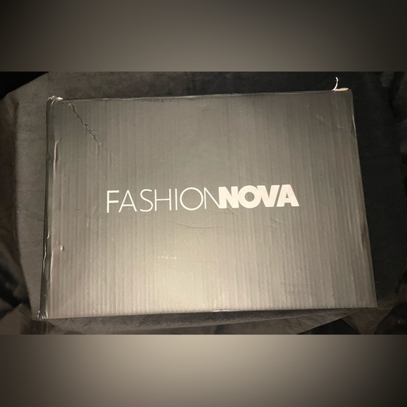 Fashion Nova Ankle Boots size 11 - Picture 7 of 14